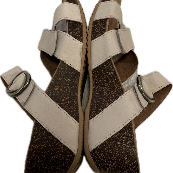 Dansko Susie Ivory Milled Nubuck Wedge Sandal Women's Size US 7.5 /EU 38 - Picture 7 of 9